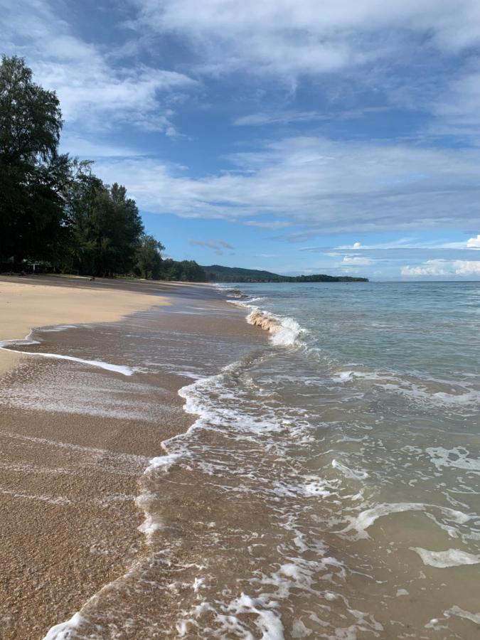 Montra Long Beach Bungalows Ko Lanta Dış mekan fotoğraf